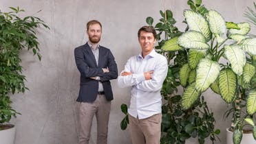 Dans l'interview: Koen van Walstijn (à gauche) et Tim Rohner (à droite)