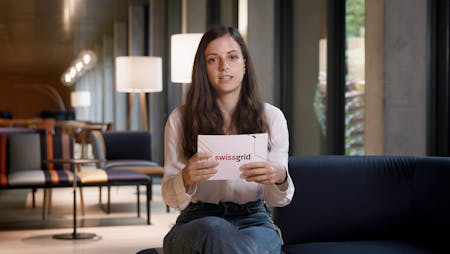 5 Fragen zu Swissgrid: Heute an Rafaela Tsaousi, Specialist Product Development